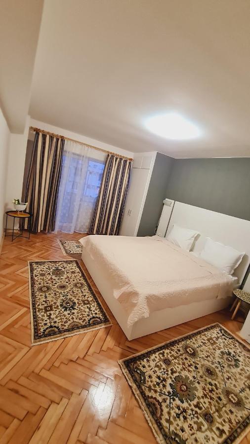 Apartament Central Szamosújvár Kültér fotó