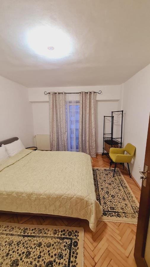 Apartament Central Szamosújvár Kültér fotó